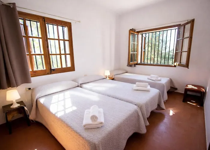 Catalunya Casas: Spacious Vera Up To 24 Guests, A Short Drive To Blanes! * 지로나