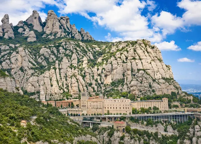 Catalunya Casas: Spacious Vera Up To 24 Guests, A Short Drive To Blanes! 빌라 지로나