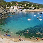 Catalunya Casas: Spacious Vera Up To 24 Guests, A Short Drive To Blanes! *
