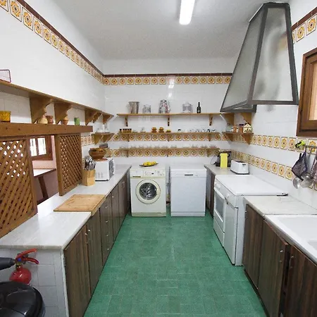 Willa Catalunya Casas: Spacious Vera Up To 24 Guests, A Short Drive To Blanes!