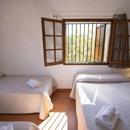 Catalunya Casas: Spacious Vera Up To 24 Guests, A Short Drive To Blanes! * Gerona