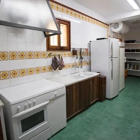Catalunya Casas: Spacious Vera Up To 24 Guests, A Short Drive To Blanes! Girona