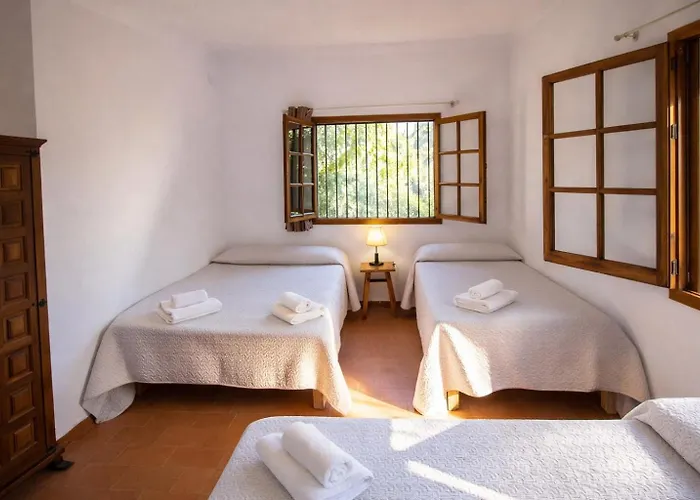 Catalunya Casas: Spacious Vera Up To 24 Guests, A Short Drive To Blanes! Villa *